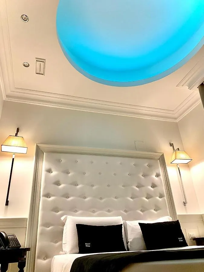 Tito Suite روما